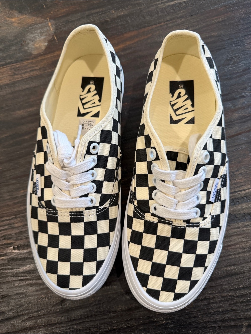 Vans Black & White Checkerboard Authentic Sneakers 8 Womens 6.5 men - Picture 7 of 8